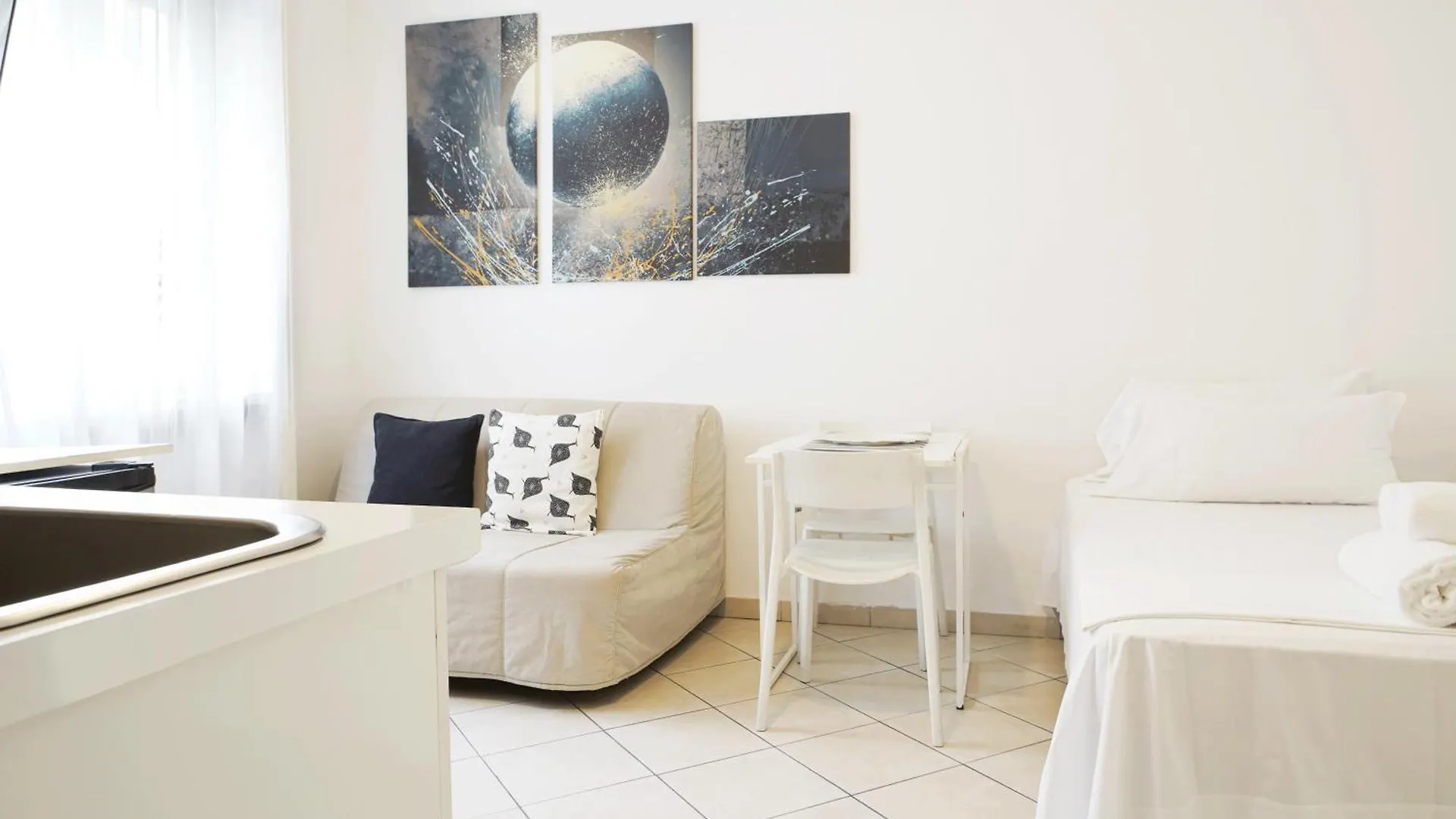 Michelangelo 26 Monolocale Apartment Milan